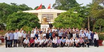 Tạo nguồn cán bộ vừa “hồng” vừa “chuyên”
