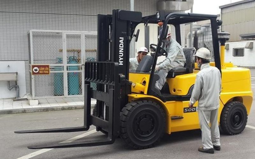 Trường Kỹ thuật JUN OPEN giúp học viên làm chủ xe nâng dễ dàng hơn