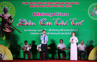 Khai mạc “Không gian đờn ca tài tử Nam bộ” Khai mạc “Không gian đờn ca tài tử Nam bộ”