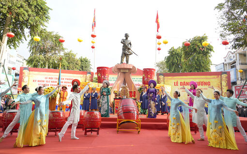 Lễ dâng hương Lễ hội truyền thống kỷ niệm 157 năm Anh hùng dân tộc Nguyễn Trung Trực hy sinh