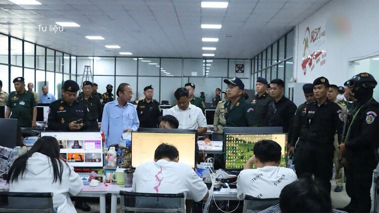 Campuchia trấn áp các trung tâm lừa đảo trực tuyến, bắt gần 3.500 nghi phạm