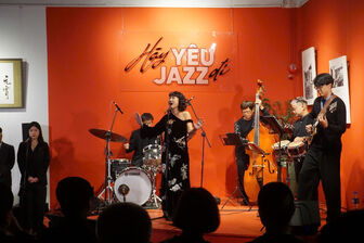 'Hãy yêu Jazz đi': Kết nối âm nhạc Trịnh Công Sơn với khán giả quốc tế