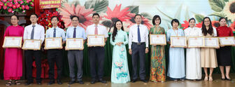 Trường Cao đẳng Kiên Giang đón hơn 1.500 tân sinh viên Trường Cao đẳng Kiên Giang đón hơn 1.500 tân sinh viên