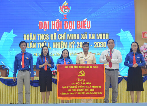 Đoàn xã An Minh đăng ký hỗ trợ 10 thanh niên làm kinh tế