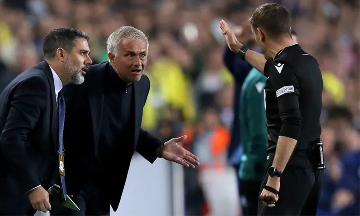 Thổ Nhĩ Kỳ điều tra 152 trọng tài cá độ bóng đá Thổ Nhĩ Kỳ điều tra 152 trọng tài cá độ bóng đá