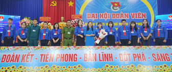 Thanh niên Phú An xây dựng nông thôn mới gắn với giữ gìn bản sắc văn hóa Thanh niên Phú An xây dựng nông thôn mới gắn với giữ gìn bản sắc văn hóa