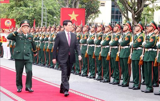Chủ tịch nước Lương Cường dự Lễ kỷ niệm 80 năm Ngày truyền thống Quân khu 3