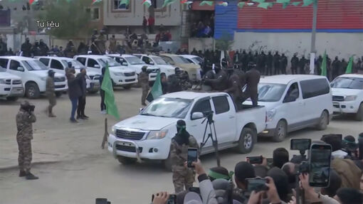 Israel không kích vào Dải Gaza