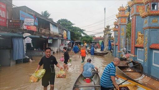 Xuất cấp lương thực, vật tư dự trữ quốc gia hỗ trợ thành phố Huế Xuất cấp lương thực, vật tư dự trữ quốc gia hỗ trợ thành phố Huế