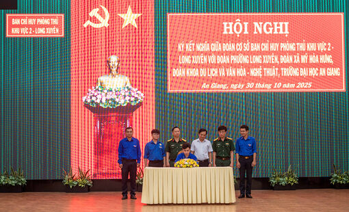 Ký kết nghĩa giữa lực lượng vũ trang và các tổ chức Đoàn