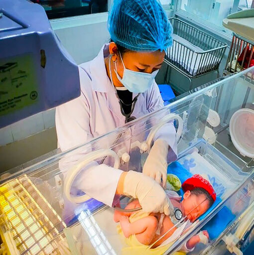 Nâng chất lượng y tế vùng biên Nâng chất lượng y tế vùng biên