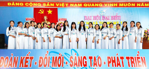 Phụ nữ Thạnh Mỹ Tây xây dựng tổ chức hội vững mạnh