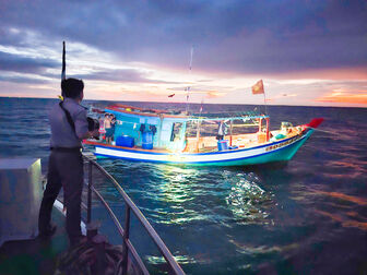 Trắng đêm trên biển cùng lực lượng kiểm ngư