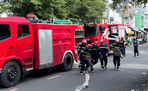 Thực tập phương án chữa cháy và cứu nạn cứu hộ tại Trung tâm Y tế Long Xuyên