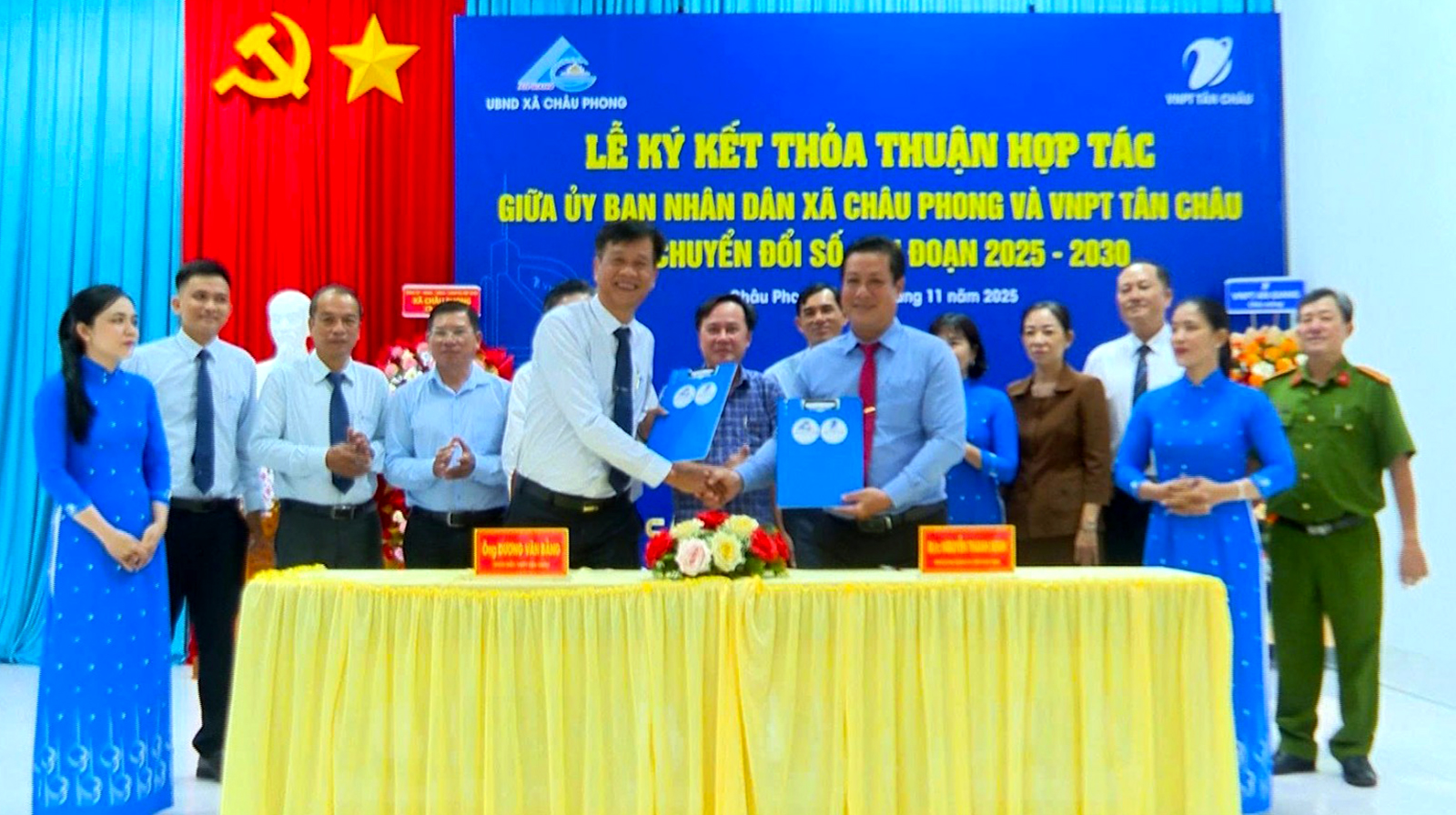 UBND xã Châu Phong và VNPT Tân Châu ký kết thỏa thuận hợp tác về chuyển đổi số