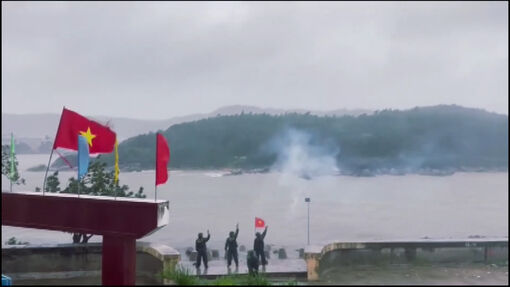 Các địa phương tổ chức khắc phục hậu quả bão số 13