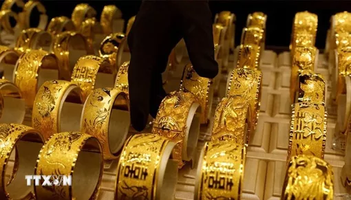 Siết đầu cơ vàng, không nên đánh thuế vàng tiết kiệm của dân