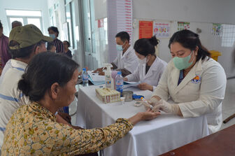 Kiểm soát đường huyết, tránh biến chứng đái tháo đường