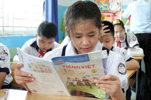 Một bộ sách giáo khoa thống nhất: Giảm tải chương trình, khuyến khích đổi mới dạy học