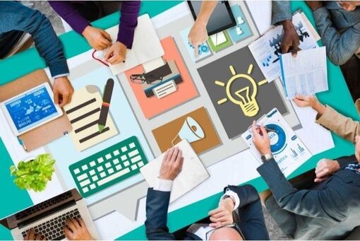 Sinh viên Marketing mới ra trường nên làm Agency hay Client