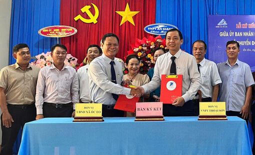 UBND xã Óc Eo và VNPT Thoại Sơn ký kết chuyển đổi số