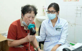 Khó thở, ho dai dẳng: Dấu hiệu sớm của bệnh gây tử vong thứ ba thế giới