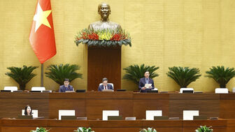 Ngày 19/11, Quốc hội tiếp tục thảo luận tháo gỡ vướng mắc trong thi hành Luật Đất đai