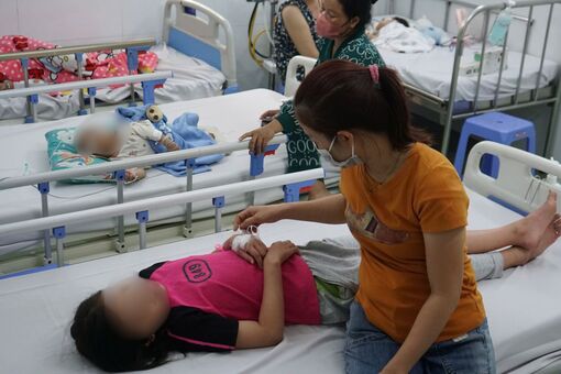 Cảnh báo nguy cơ bùng phát dịch sốt xuất huyết thời điểm cuối năm