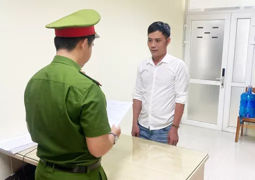 Khởi tố người tổ chức khai thác vàng trái phép