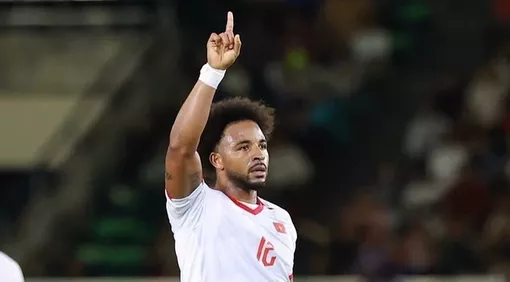 Xuân Son ghi bàn, tuyển Việt Nam chật vật thắng Lào