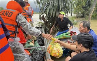 Truyền thông quốc tế: Chính phủ Việt Nam đẩy nhanh nỗ lực ứng phó quyết liệt với lũ lụt