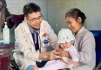 Bảo vệ sức khỏe cho nhân dân vùng bị thiên tai