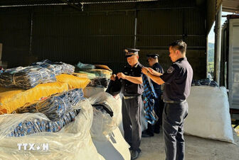 “Tuyên chiến” không khoan nhượng với thuốc giả, thực phẩm giả dịp Tết