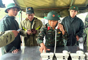 Đảm bảo mạch máu thông tin góp phần phòng chống bão và giúp dân khắc phục hậu quả mưa lũ
