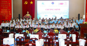 Trao học bổng và bảo trợ dài hạn cho 80 thiếu nhi có hoàn cảnh khó khăn của 2 tỉnh An Giang và Cà Mau