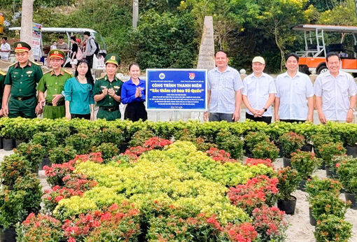 Khánh thành công trình thanh niên tại cột mốc chủ quyền quần đảo Hải Tặc