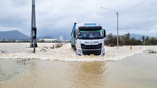 ADB hỗ trợ khẩn cấp 2 triệu USD giúp Việt Nam khắc phục hậu quả lũ lụt