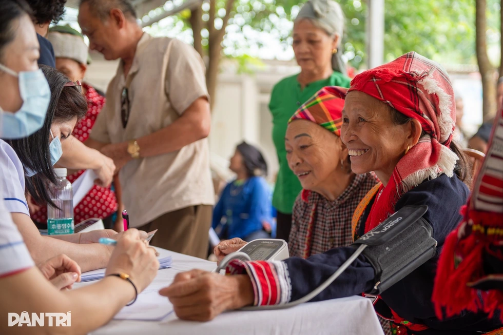 Vực dậy y tế xã, phường