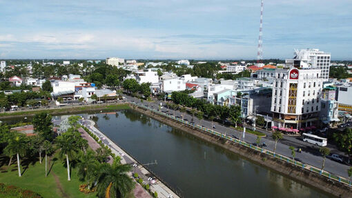 Đô thị văn minh ven sông Tiền