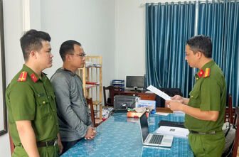 Bắt tạm giam đối tượng giúp sức Công ty LHD lừa đảo chiếm đoạt 
trên 432 tỷ đồng