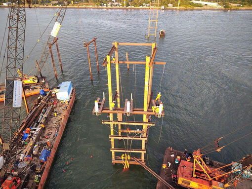 Đóng điện đường dây 110kV trên không, khôi phục cấp điện cho đặc khu Phú Quốc