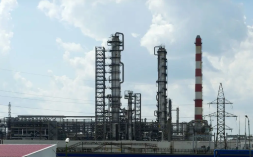 Nhà máy lọc dầu ở Liên bang Nga bị tấn công lần thứ 9