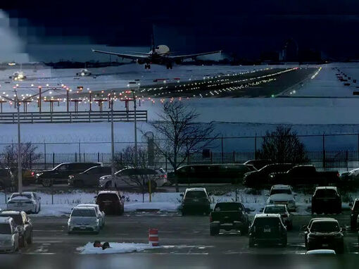 Bão mạnh gây mất điện diện rộng và gián đoạn hàng không tại nhiều nước châu Âu