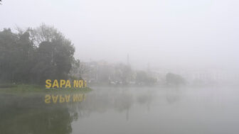 [Ảnh] "Rốn rét" Sa Pa giữ ấm cho học sinh