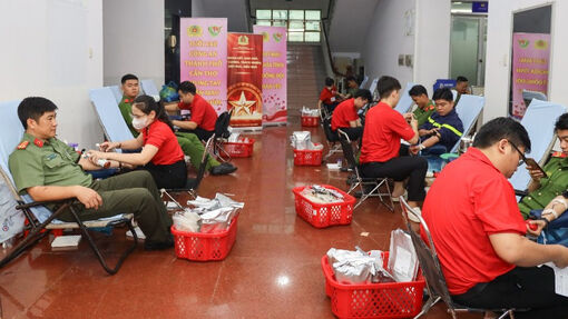 Lan tỏa phong trào hiến máu cứu người của Công an thành phố Cần Thơ