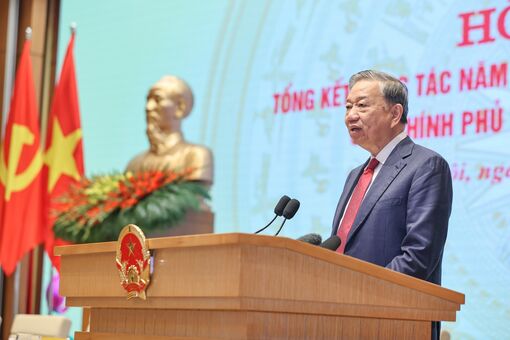 Tổng Bí thư Tô Lâm: Dứt khoát từ bỏ tư duy "không quản được thì cấm"