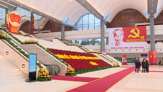 Chung sức, đồng lòng thực hiện thắng lợi Nghị quyết Đại hội XIII của Đảng