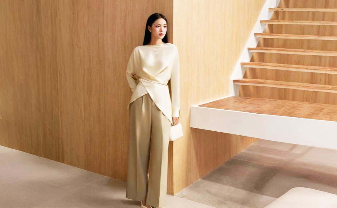 Sự tinh tế gói gọn trong những thiết kế áo blouse