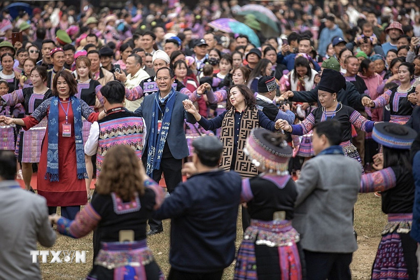 Rộn ràng lễ hội Gầu Tào của đồng bào Mông ở Pà Cò