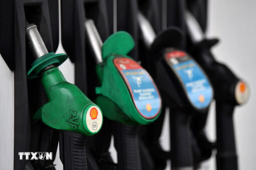 Chính phủ Nga dỡ bỏ lệnh cấm xuất khẩu xăng ôtô